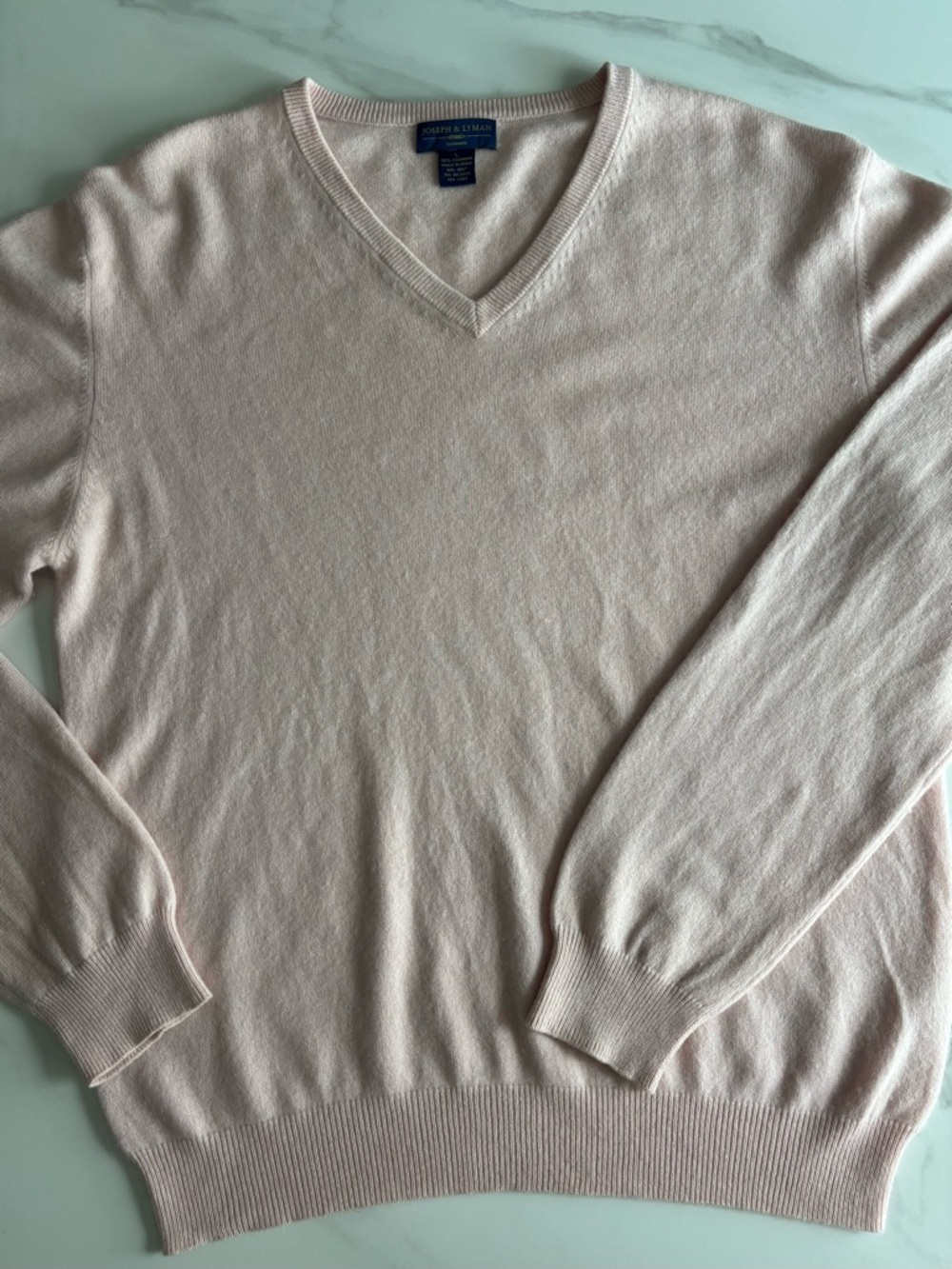 Joseph & Lyman Men's V-Neck Cashmere Sweater in Light Pink Sz L